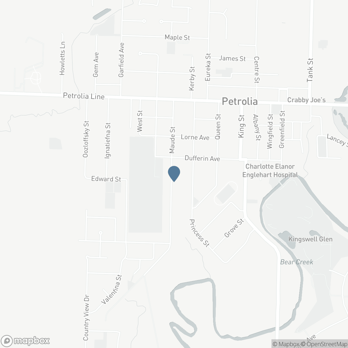 454 MAUDE STREET, Petrolia, Ontario N0N 1R0